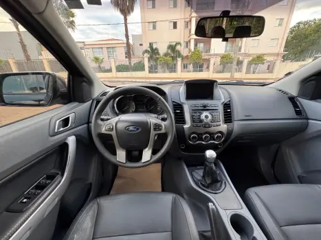 FORD Ranger 2.5 16V FLEX XLT CABINE DUPLA, Foto 12