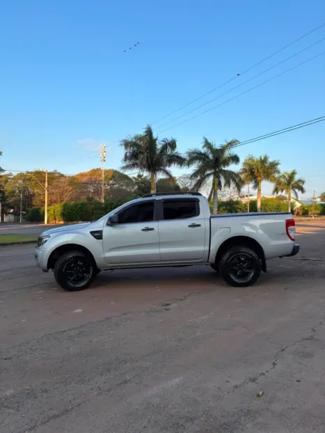FORD Ranger 2.5 16V FLEX XLS CABINE DUPLA, Foto 2