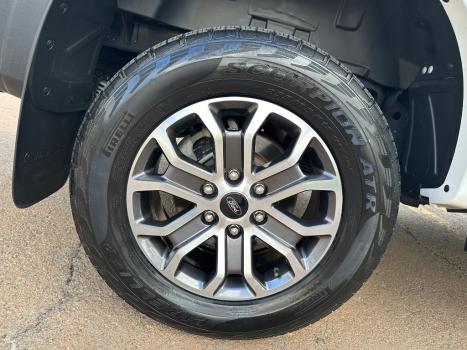 FORD Ranger 3.0 16V 4X4 LIMITED DIESEL CABINE DUPLA, Foto 12