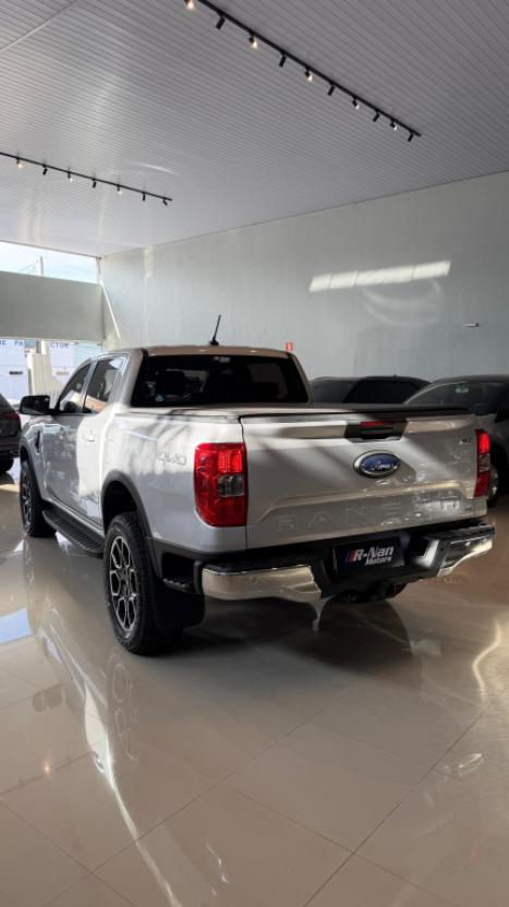 FORD Ranger 3.0 V6 24V 4X4 XLT TURBO DIESEL CABINE DUPLA AUTOM�TICO, Foto 10