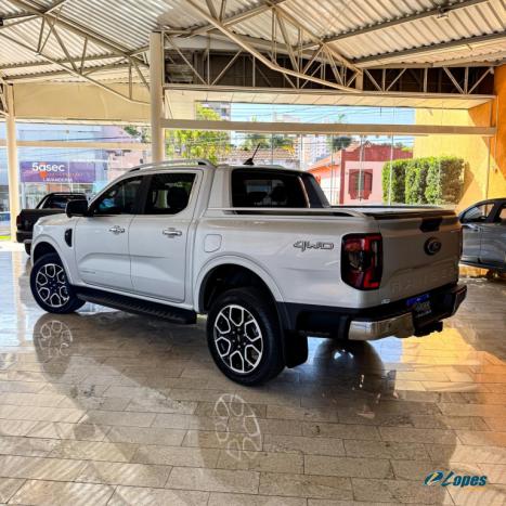 FORD Ranger 3.0 V6 4X4 LIMITED PLUS TURBO DIESEL CABINE DUPLA AUTOMTICO, Foto 2