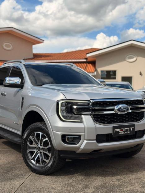 FORD Ranger 3.0 V6 4X4 LIMITED TURBO DIESEL CABINE DUPLA AUTOM�TICO, Foto 3