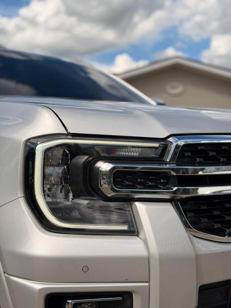 FORD Ranger 3.0 V6 4X4 LIMITED TURBO DIESEL CABINE DUPLA AUTOM�TICO, Foto 5