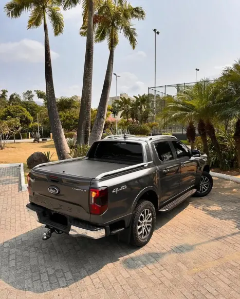 FORD Ranger 3.0 V6 4X4 LIMITED PLUS TURBO DIESEL CABINE DUPLA AUTOM�TICO, Foto 3