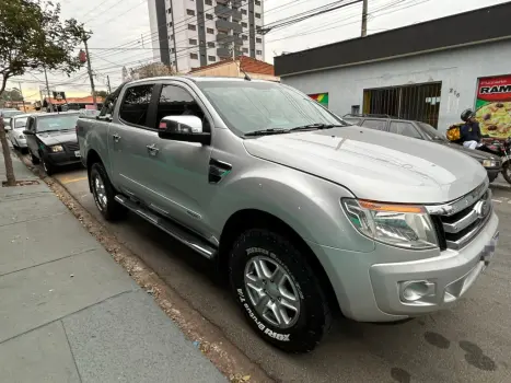 FORD Ranger 3.2 20V XLT 4X4 CABINE DUPLA TURBO DIESEL AUTOMTICO, Foto 4