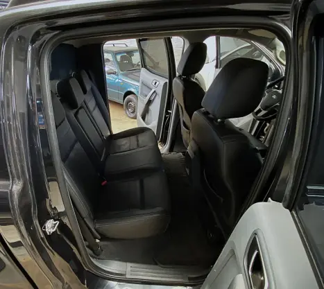 FORD Ranger 3.2 20V CABINE DUPLA 4X4 LIMITED PLUS TURBO DIESEL AUTOMTICO, Foto 8