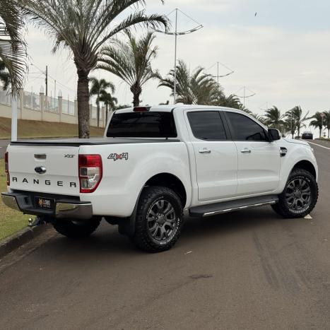 FORD Ranger 3.2 20V XLT 4X4 CABINE DUPLA TURBO DIESEL AUTOMTICO, Foto 2