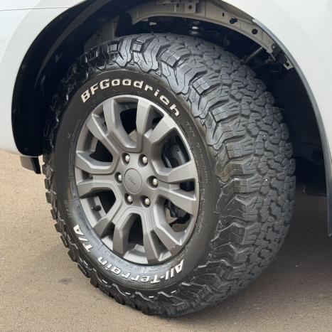 FORD Ranger 3.2 20V XLT 4X4 CABINE DUPLA TURBO DIESEL AUTOMTICO, Foto 10