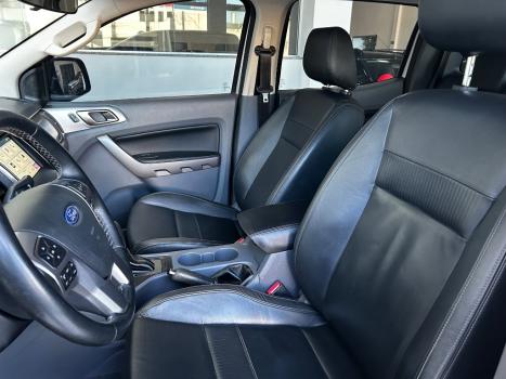 FORD Ranger 3.2 20V XLT 4X4 CABINE DUPLA TURBO DIESEL AUTOMTICO, Foto 8