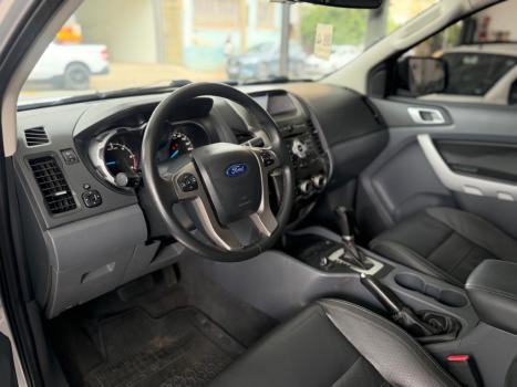 FORD Ranger 3.2 20V CABINE DUPLA 4X4 LIMITED PLUS TURBO DIESEL AUTOM�TICO, Foto 5