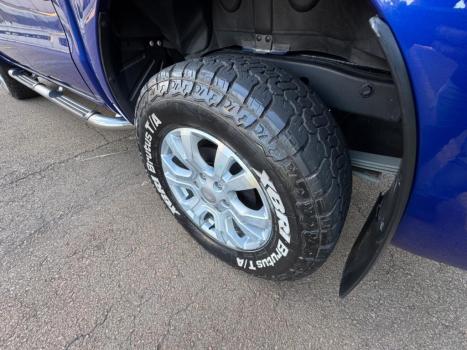 FORD Ranger 3.2 20V CABINE DUPLA 4X4 LIMITED TURBO DIESEL AUTOMTICO, Foto 9