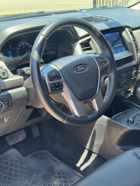 FORD Ranger 3.2 20V XLT 4X4 CABINE DUPLA TURBO DIESEL AUTOM�TICO, Foto 8