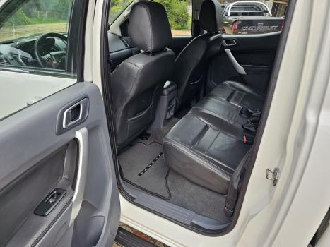 FORD Ranger 3.2 20V CABINE DUPLA 4X4 LIMITED TURBO DIESEL AUTOM�TICO, Foto 7