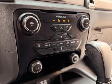 FORD Ranger 3.2 20V CABINE DUPLA 4X4 LIMITED TURBO DIESEL AUTOM�TICO, Foto 16