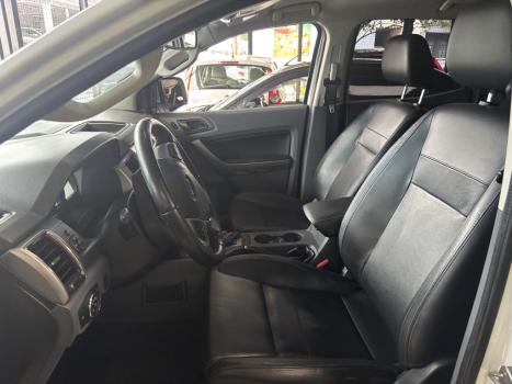 FORD Ranger 3.2 20V CABINE DUPLA 4X4 LIMITED TURBO DIESEL AUTOM�TICO, Foto 6