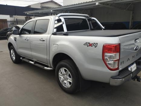 FORD Ranger 3.2 20V XLT 4X4 CABINE DUPLA TURBO DIESEL, Foto 4