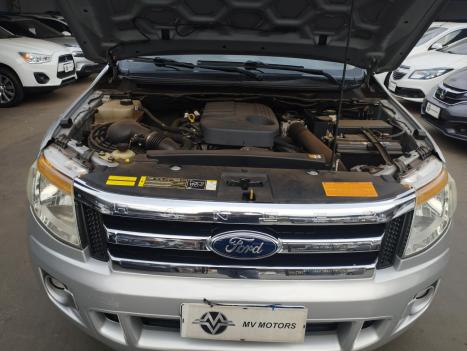 FORD Ranger 3.2 20V XLT 4X4 CABINE DUPLA TURBO DIESEL, Foto 11