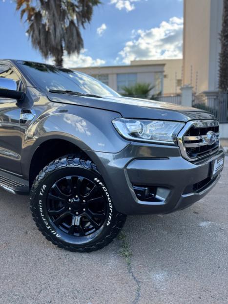 FORD Ranger 3.2 20V XLT 4X4 CABINE DUPLA TURBO DIESEL AUTOM�TICO, Foto 4