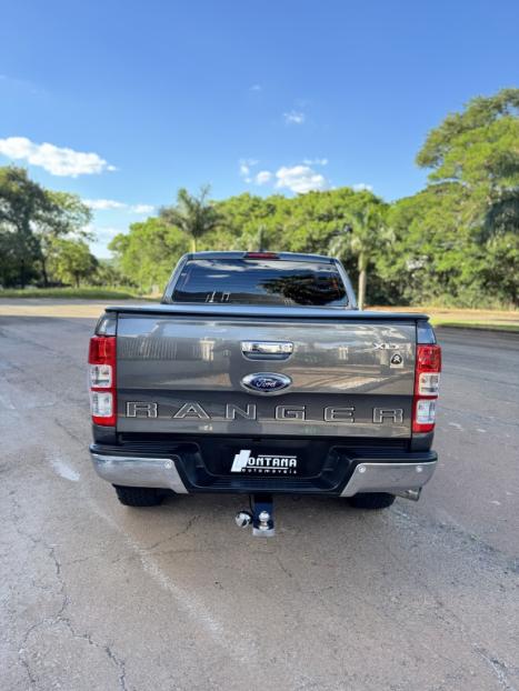 FORD Ranger 3.2 20V XLT 4X4 CABINE DUPLA TURBO DIESEL AUTOM�TICO, Foto 9