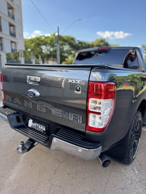 FORD Ranger 3.2 20V XLT 4X4 CABINE DUPLA TURBO DIESEL AUTOM�TICO, Foto 11