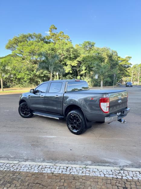 FORD Ranger 3.2 20V XLT 4X4 CABINE DUPLA TURBO DIESEL AUTOM�TICO, Foto 12