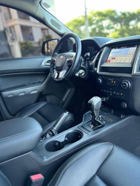 FORD Ranger 3.2 20V XLT 4X4 CABINE DUPLA TURBO DIESEL AUTOM�TICO, Foto 14