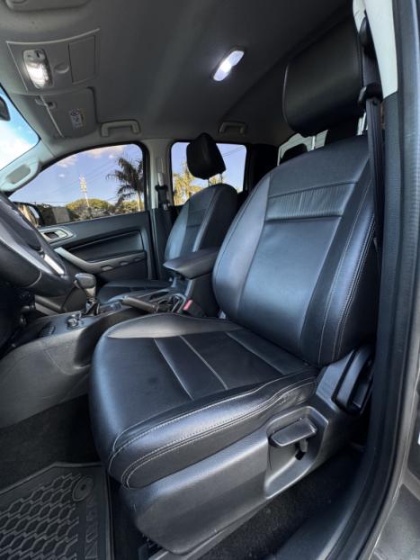 FORD Ranger 3.2 20V XLT 4X4 CABINE DUPLA TURBO DIESEL AUTOM�TICO, Foto 23