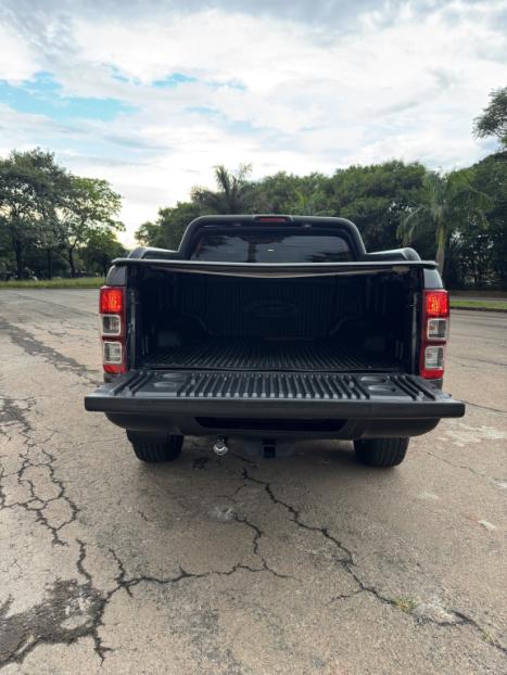 FORD Ranger 3.2 20V CABINE DUPLA 4X4 STORM TURBO DIESEL AUTOM�TICO, Foto 18