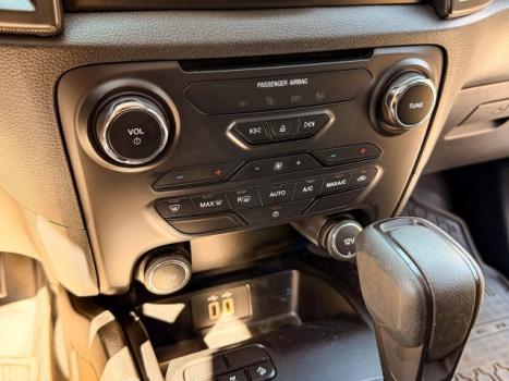 FORD Ranger 3.2 20V XLS CABINE DUPLA TURBO DIESEL, Foto 15