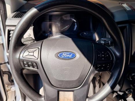 FORD Ranger 3.2 20V XLS CABINE DUPLA TURBO DIESEL, Foto 18