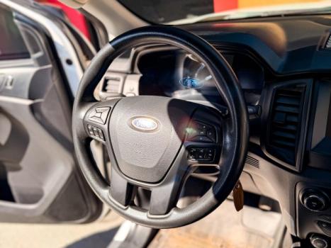 FORD Ranger 3.2 20V XLS CABINE DUPLA TURBO DIESEL, Foto 22