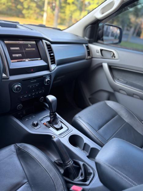 FORD Ranger 3.2 20V XLT 4X4 CABINE DUPLA TURBO DIESEL AUTOM�TICO, Foto 19