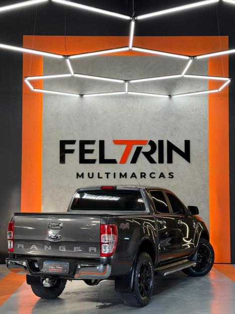 FORD Ranger 3.2 20V XLT 4X4 CABINE DUPLA TURBO DIESEL AUTOM�TICO, Foto 4