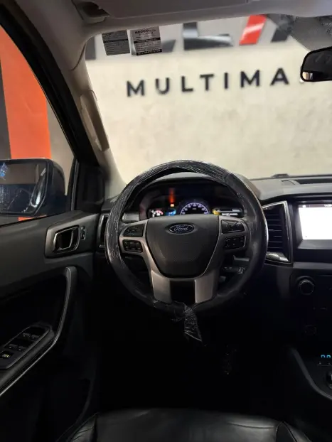FORD Ranger 3.2 20V XLT 4X4 CABINE DUPLA TURBO DIESEL AUTOM�TICO, Foto 8