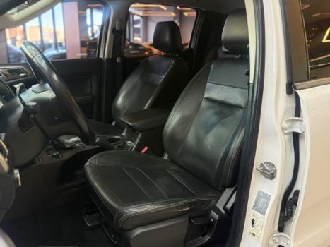 FORD Ranger 3.2 20V XLT 4X4 CABINE DUPLA TURBO DIESEL AUTOM�TICO, Foto 13