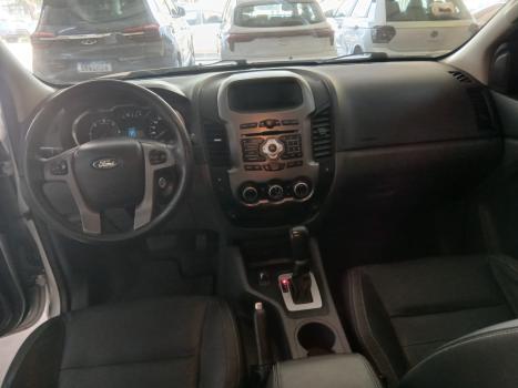 FORD Ranger 3.2 20V XLT 4X4 CABINE DUPLA TURBO DIESEL AUTOM�TICO, Foto 11