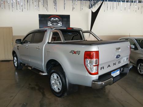 FORD Ranger 3.2 20V XLT 4X4 CABINE DUPLA TURBO DIESEL AUTOM�TICO, Foto 2