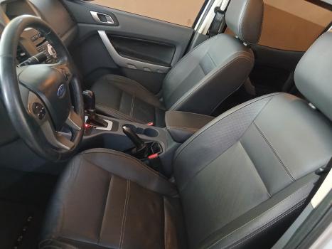 FORD Ranger 3.2 20V XLT 4X4 CABINE DUPLA TURBO DIESEL AUTOM�TICO, Foto 12