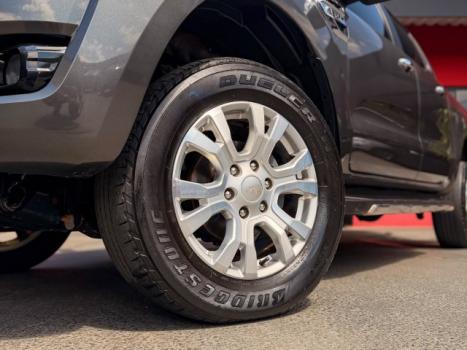 FORD Ranger 3.2 20V XLT 4X4 CABINE DUPLA TURBO DIESEL AUTOM�TICO, Foto 4
