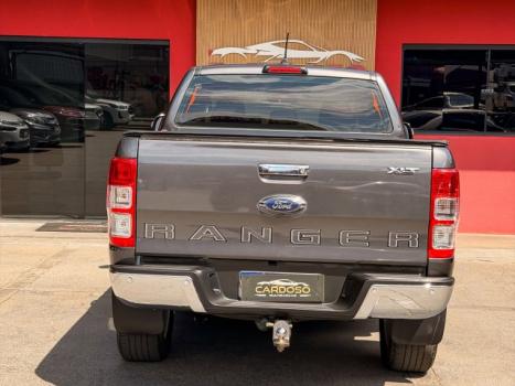 FORD Ranger 3.2 20V XLT 4X4 CABINE DUPLA TURBO DIESEL AUTOM�TICO, Foto 8