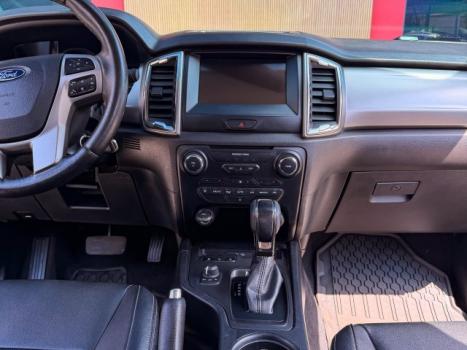 FORD Ranger 3.2 20V XLT 4X4 CABINE DUPLA TURBO DIESEL AUTOM�TICO, Foto 13