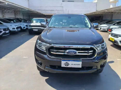FORD Ranger 3.2 20V XLT 4X4 CABINE DUPLA TURBO DIESEL, Foto 2
