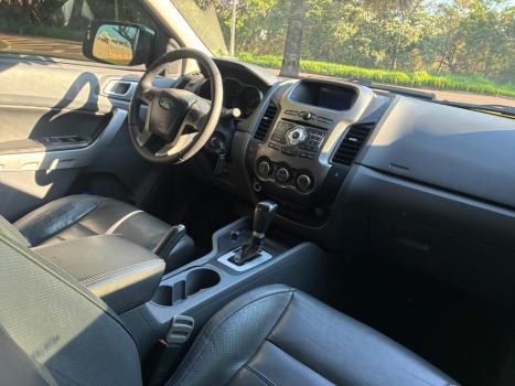 FORD Ranger 3.2 20V CABINE DUPLA 4X4 LIMITED TURBO DIESEL AUTOMÁTICO, Foto 9