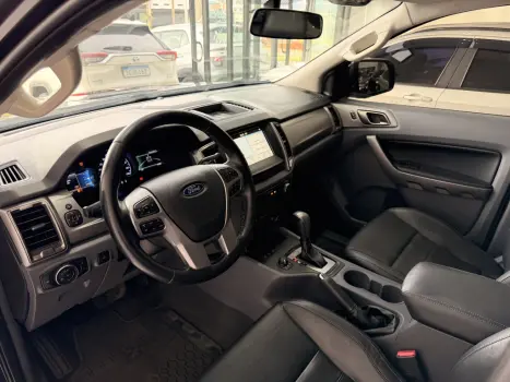 FORD Ranger 3.2 20V XLT 4X4 CABINE DUPLA TURBO DIESEL AUTOMÁTICO, Foto 12