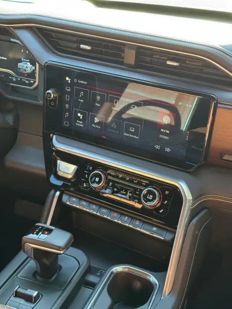 GMC Sierra 3.0 I6 DURAMAX TURBO DIESEL 1500 DENALI ULTIMATE CABINE DUPLA AUTOMÁTICO, Foto 13 GMC Sierra 3.0 I6 DURAMAX TURBO DIESEL 1500 DENALI ULTIMATE CABINE DUPLA AUTOMÁTICO, Foto 13