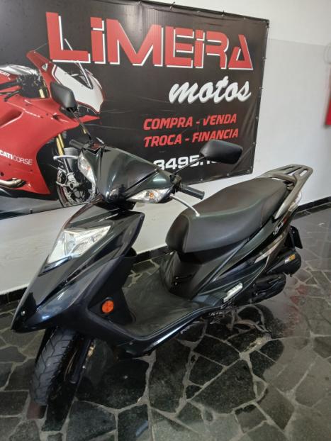 HAOJUE Lindy 125 , Foto 4