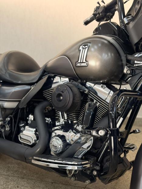 HARLEY DAVIDSON Street Glide FLHX 1700, Foto 4