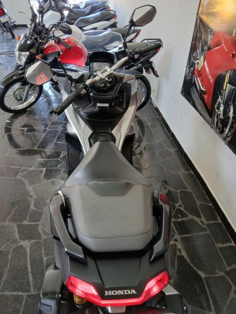 HONDA ADV 150 ABS, Foto 3