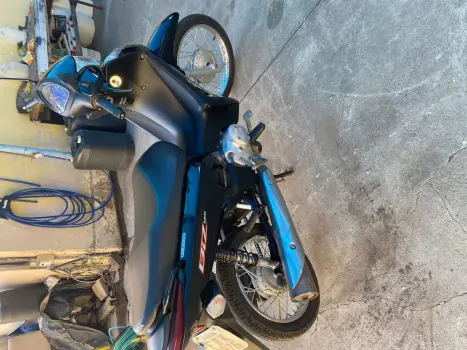 HONDA Biz 125 ES, Foto 3 HONDA Biz 125 ES, Foto 3