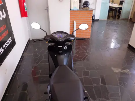 HONDA Biz 125 ES, Foto 5